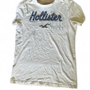 White vintage y2k Hollister t shirt varsity letter 2000s surfer